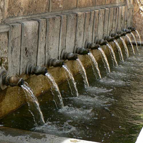 Caños en fuente Caños en fuente